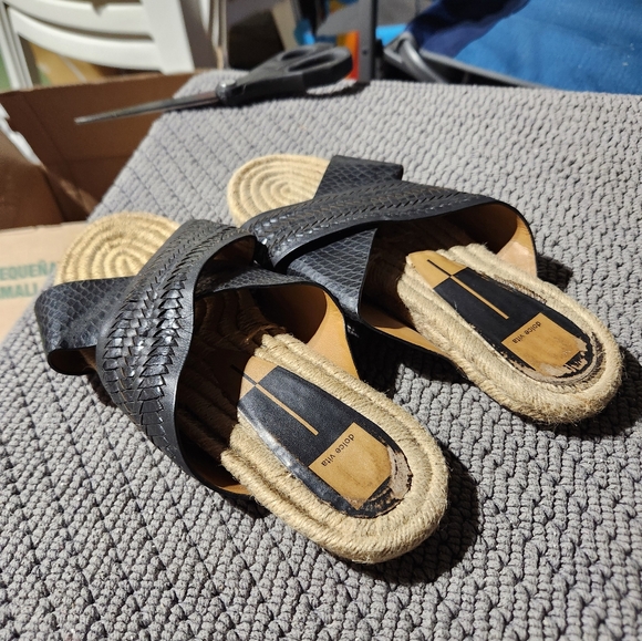 Shoes - Picture 2 of 2